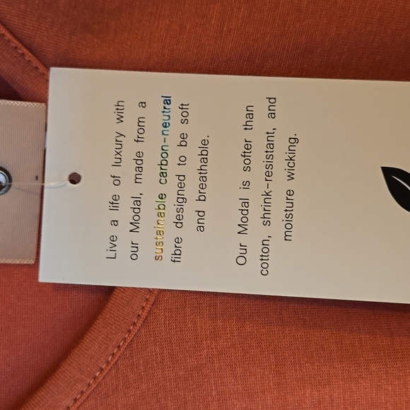 Philosophy VNeck Twist Front top - Picture 9 of 10